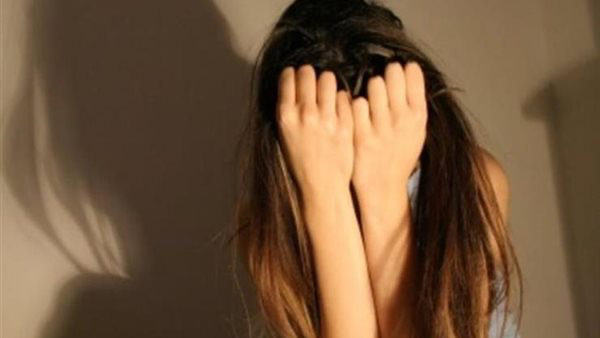 القبض على شاب بتهمة التعدي على ابنة عمّه وحملها سفاحًا في المعصرة