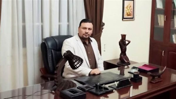 أسطى قانون.. ختان الإناث بين الشريعة والقانون والطب