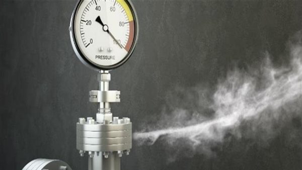 كانوا بيلعبوا سوا.. تسريب غاز يخنق 7 أطفال داخل شقة بالمطرية وينقلهم للدمرداش في حالة حرجة