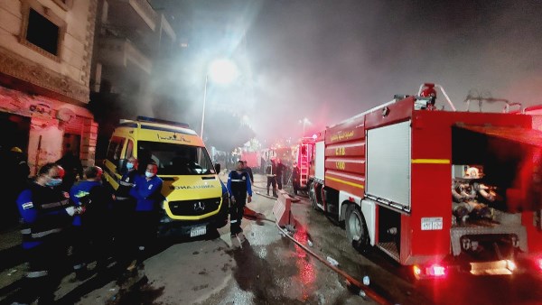 مأساة سرايا القبة.. 3 ضحايا و8 مصابين في حريق مصنع ملابس بالزيتون | التفاصيل الكاملة