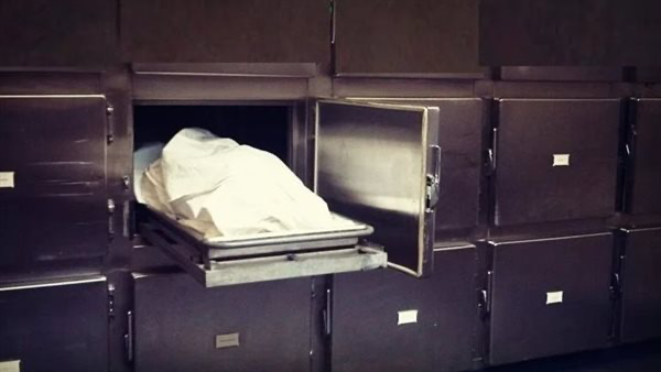 وفاة مؤذن مسجد النور بالمحلة ساجدًا أثناء الصلاة