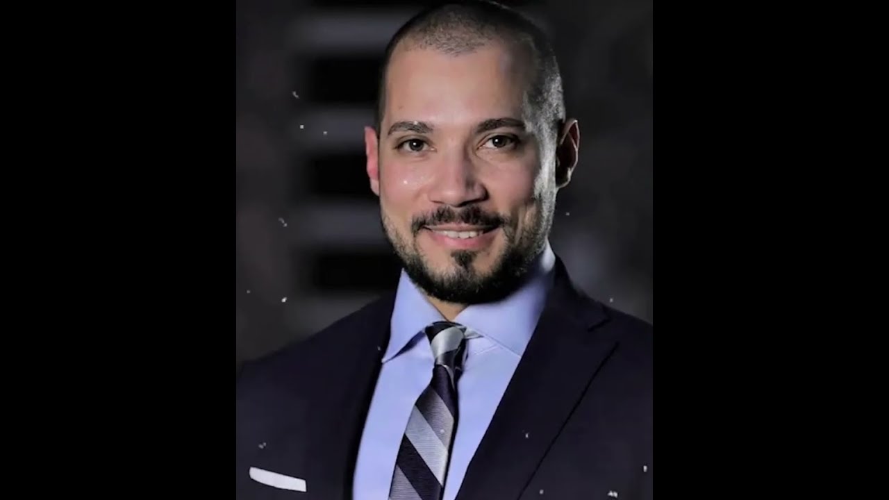 أصل الحكاية مع المحامي احمد مهران