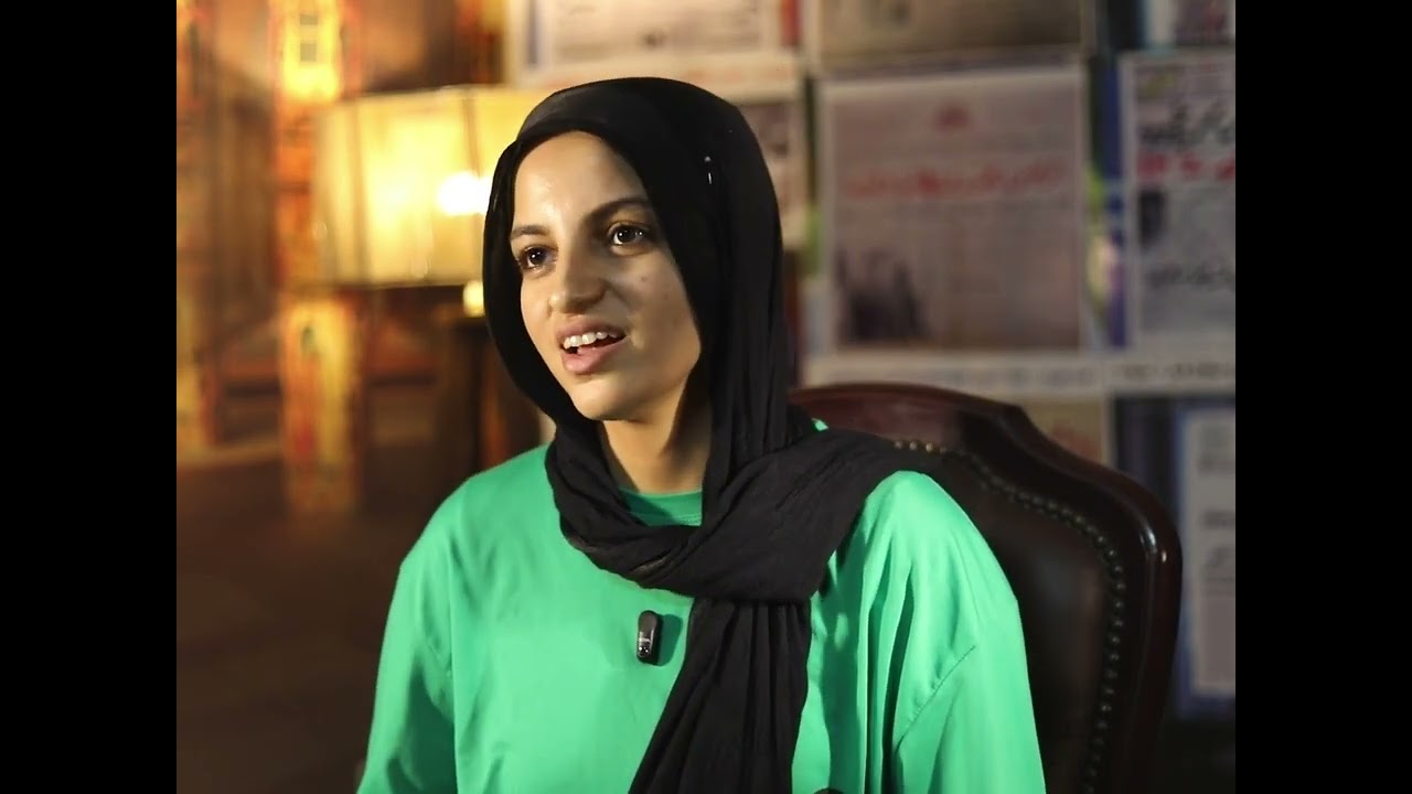 طلقني وبصمني بدون إرادتي وجردني من هدومي وصورني هو واخته وفي الاخر أخد دهبي